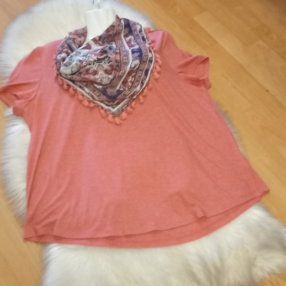 World Unity Knit Top with Matching Scarf - Picture 9 of 13